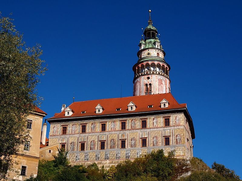 Hrad a zámek Český Krumlov představuje druhý největší zámecký a hradní komplex u nás.