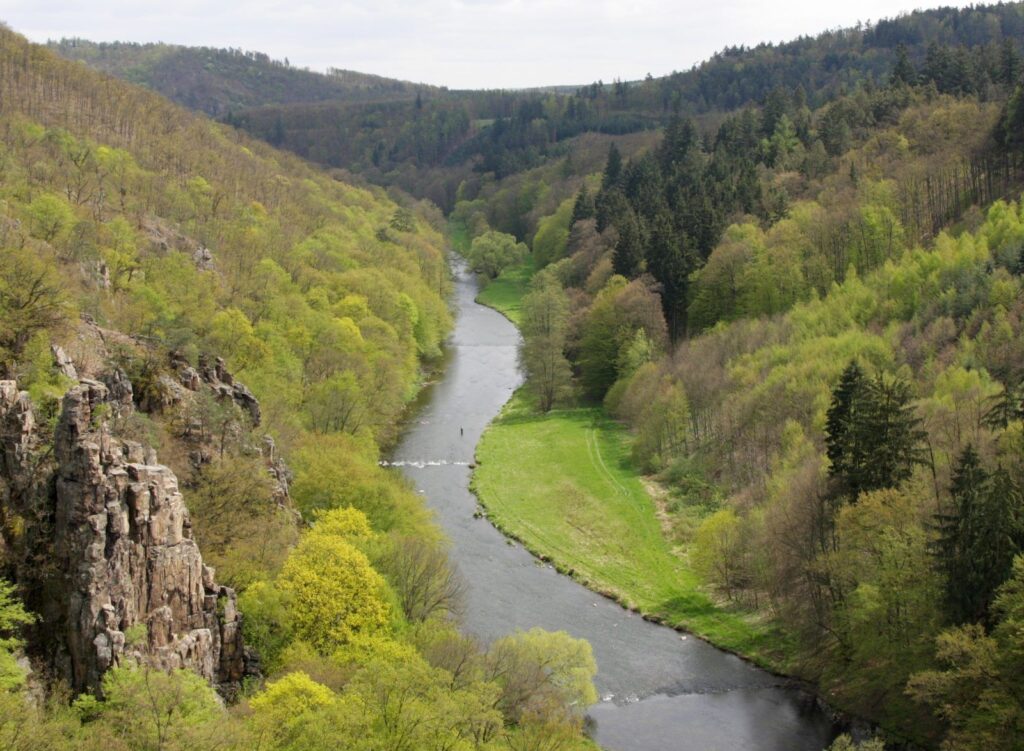 Řeka Jihlava protéká krajem Vysočina a Jihomoravským krajem.