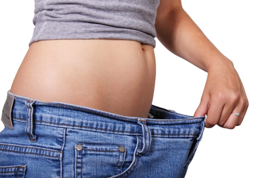 Ti, kteří již mají s keto dietou zkušenosti, potvrzují rychlý váhový úbytek.
